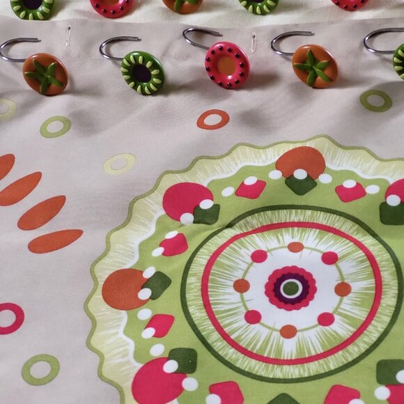 Boho Style Shower Curtain with 12 Matching Hooks - Pre-owned VGC - Picture 3 of 6